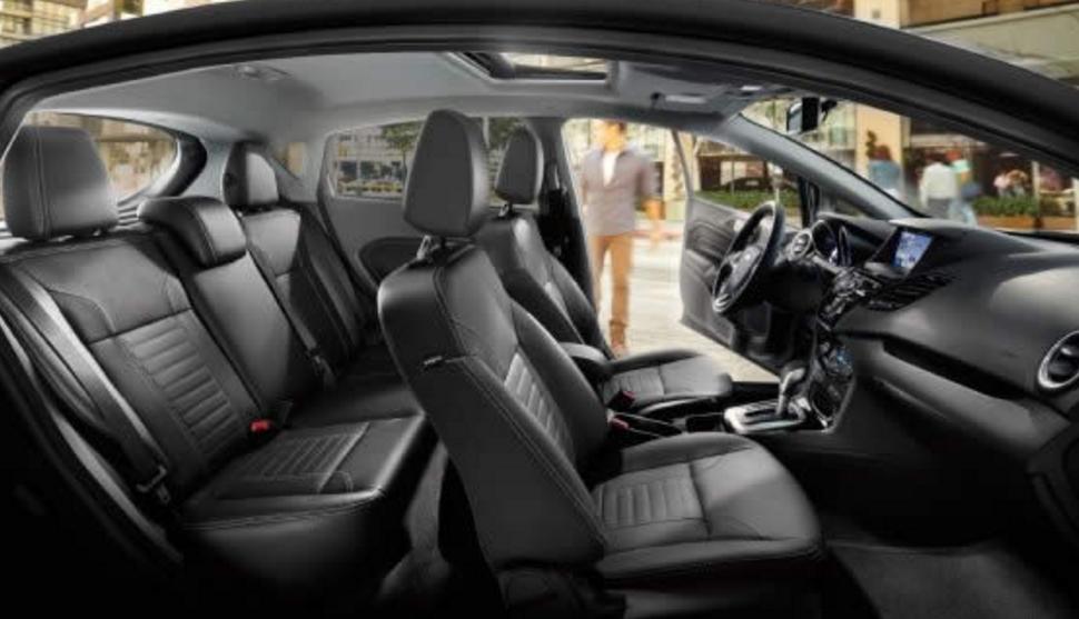 Asientos traseros Ford fiesta