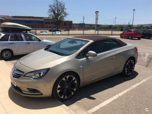 Prueba del opel Cabrio interior para tu rent a car Ibiza